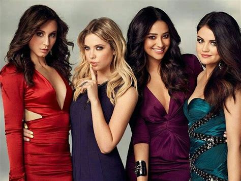 Emily pretty little liars <u> Pretty Little Liars Showrunner Reveals What Happened To Emily And Alison After The Cancelled Spinoff By Britt Lawrence published 2 July 2020 (Image credit: Eric McCandless / Freeform) (Image</u>